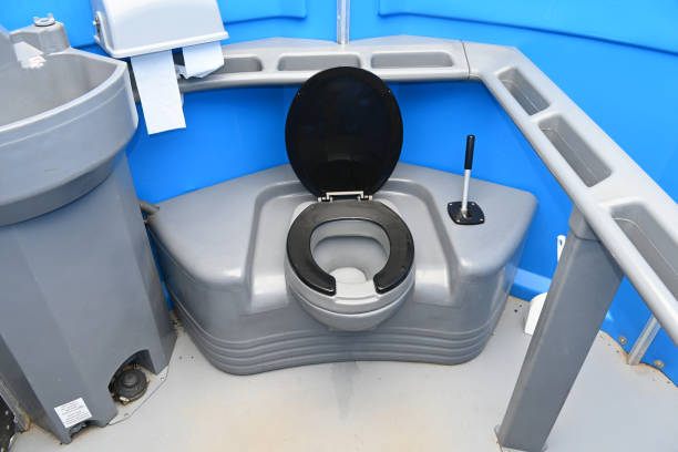 Best Porta potty delivery and setup  in Stowell, TX
